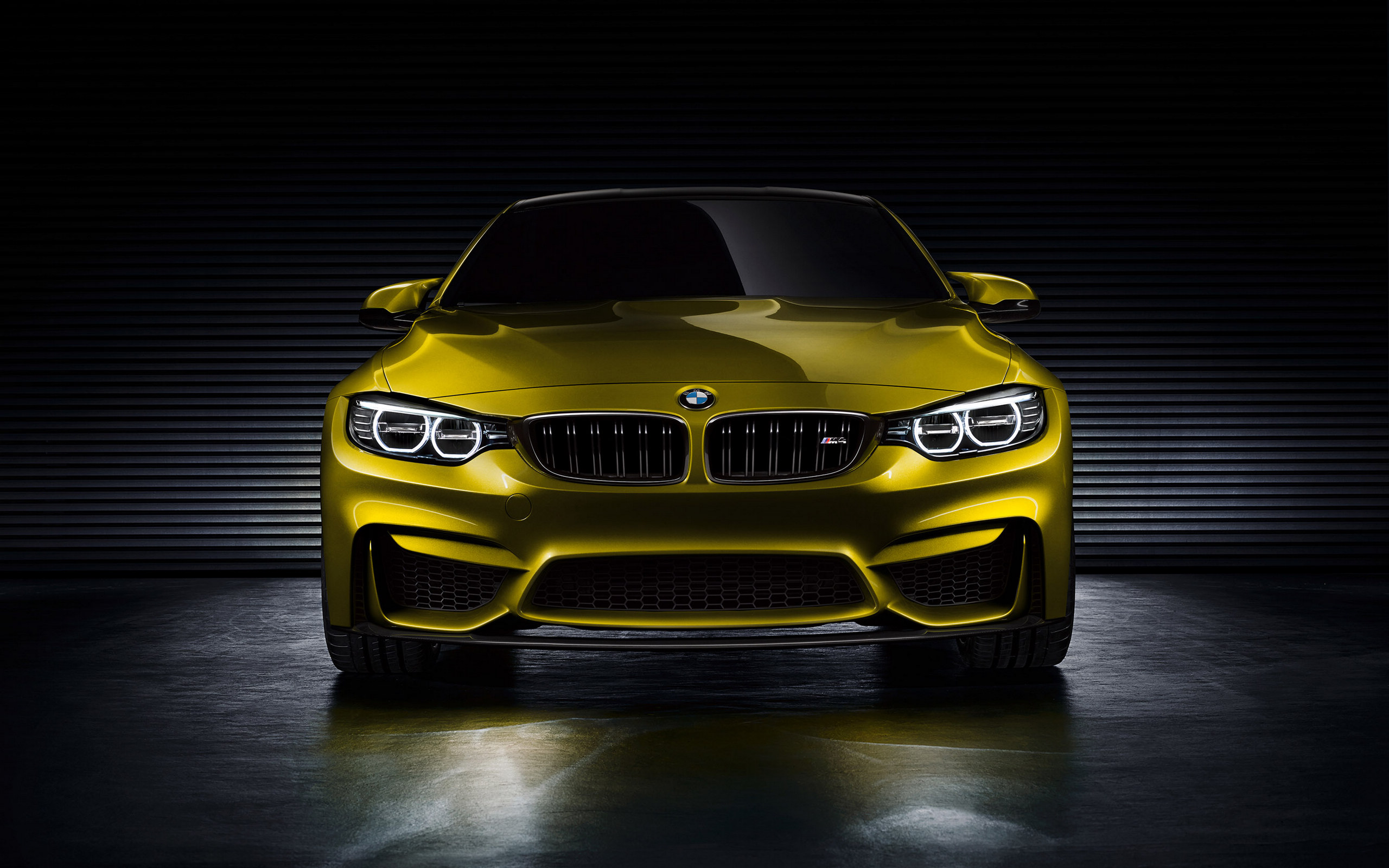 BMWM4ֽͼƬ(ͼ1)