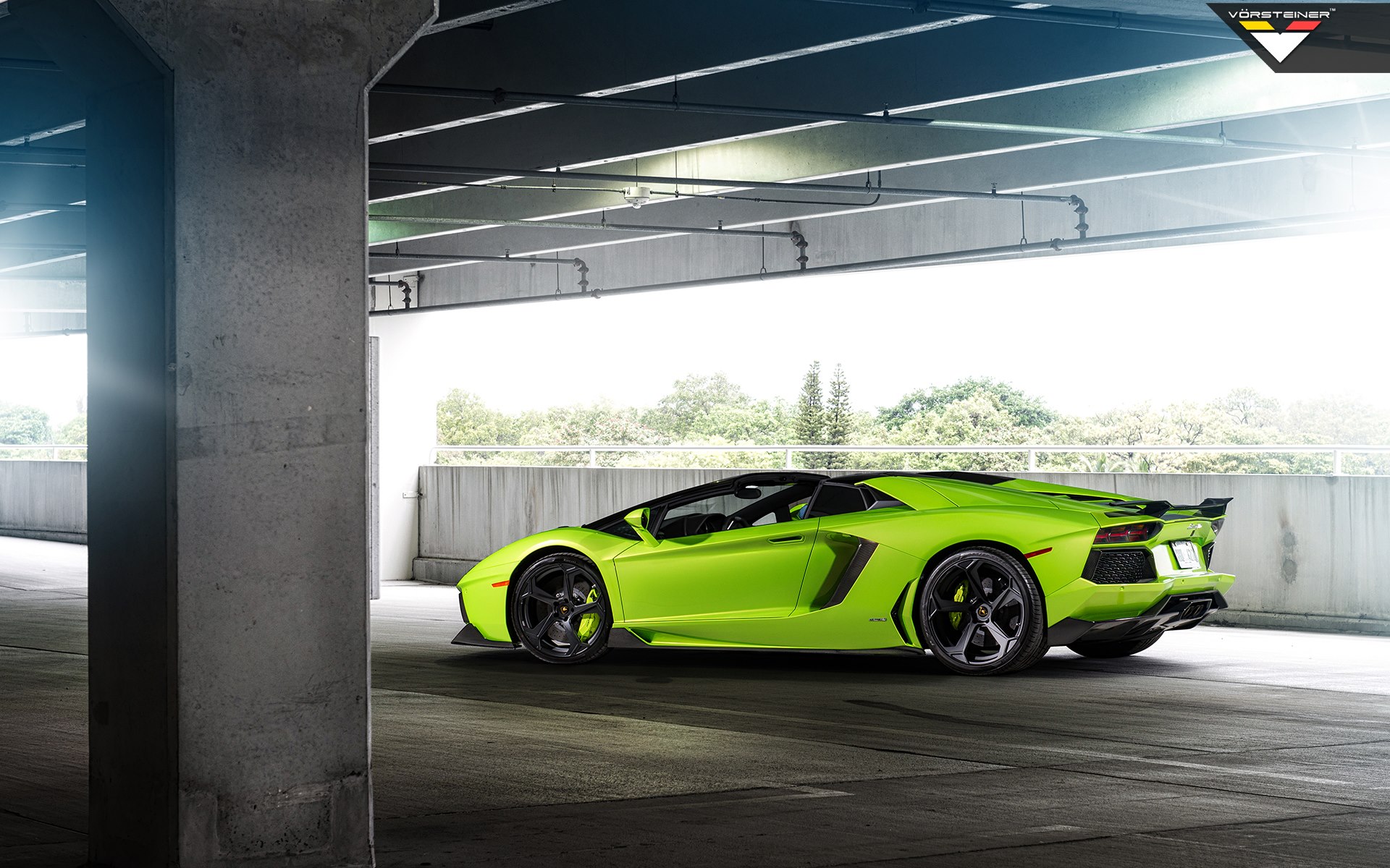  Aventador LP700-4ܳͼƬ(ͼ4)