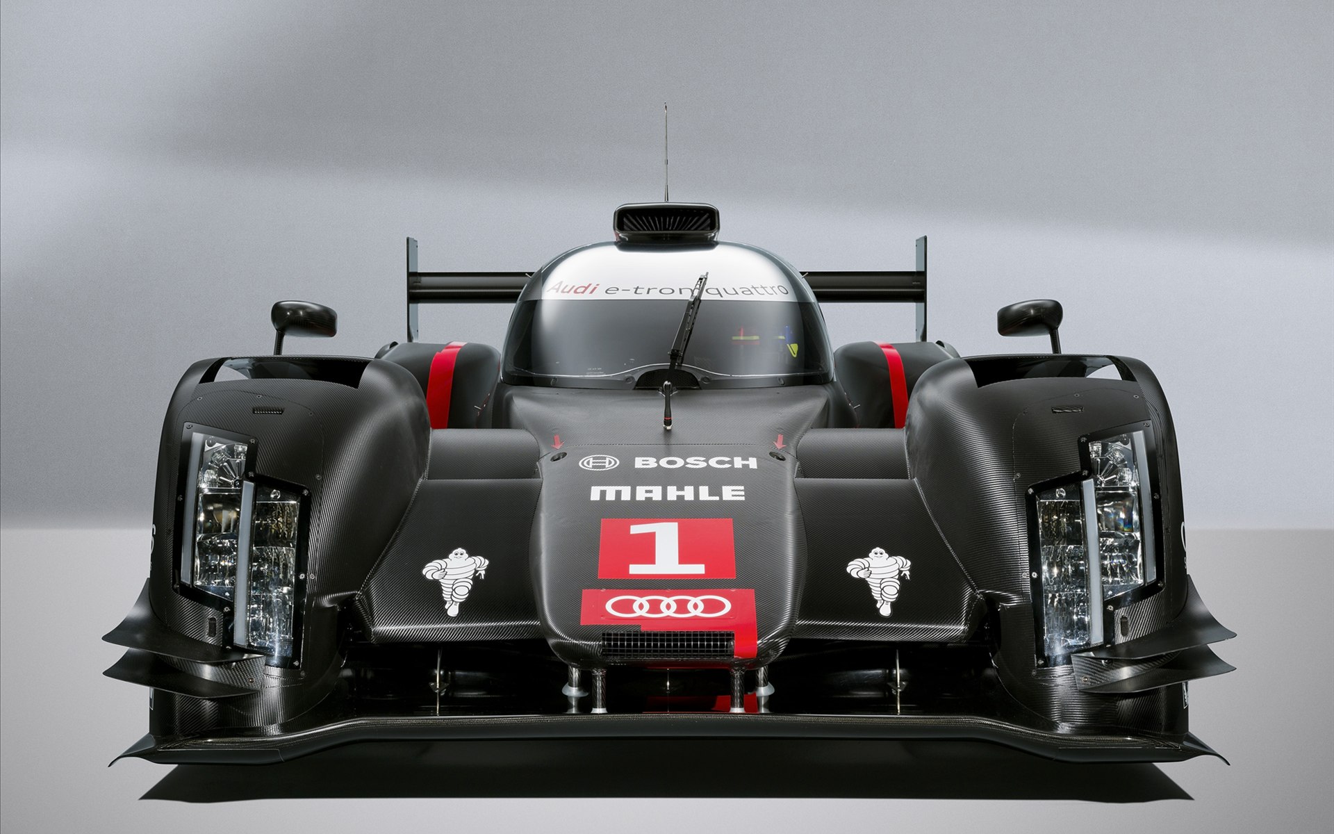 2014µ R18 ֽ(ͼ8)