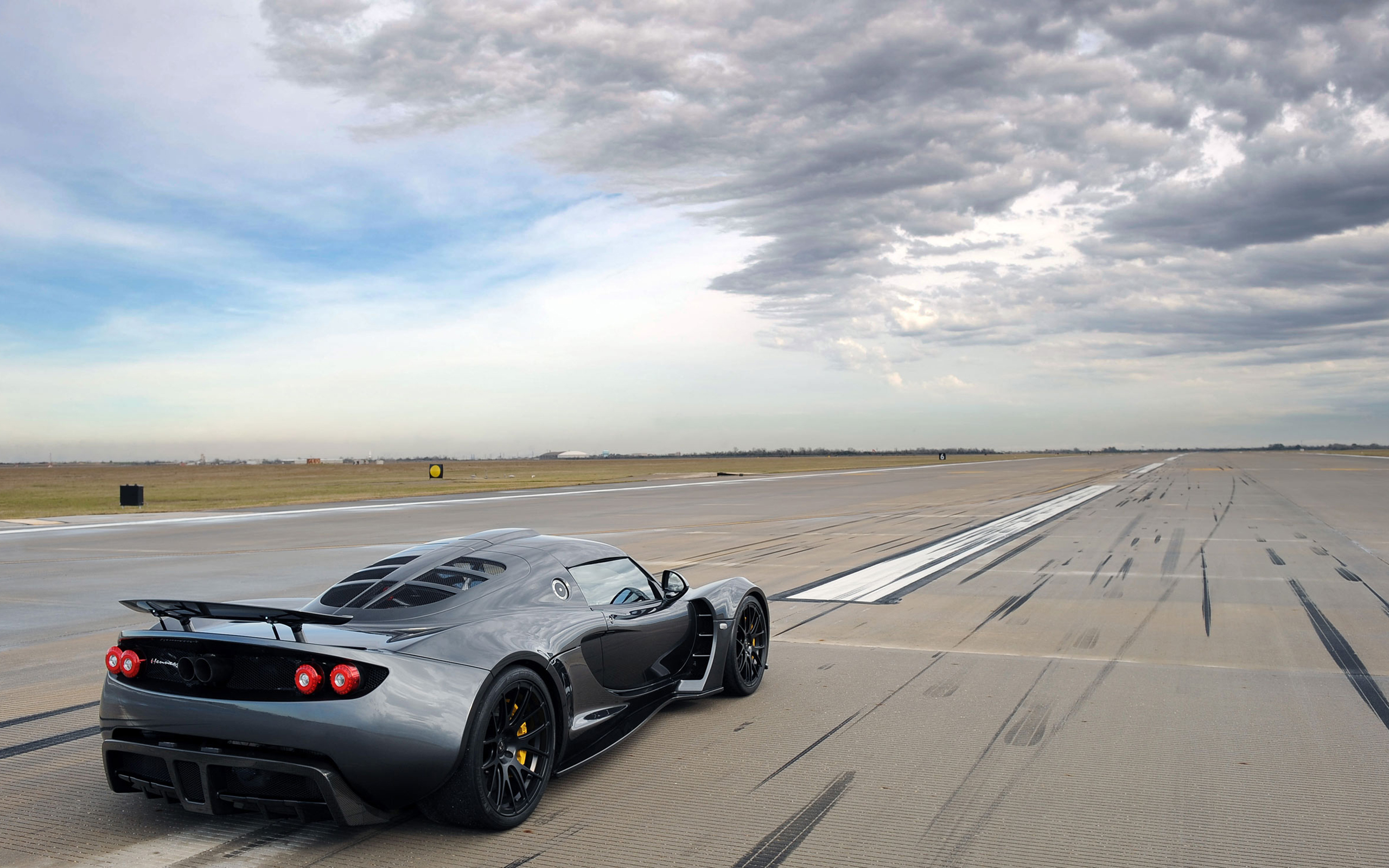 ϵܳ2011Venom GTֽ(ͼ7)