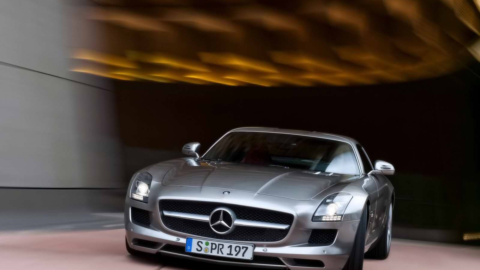 SLS AMGֽ(ͼ17)