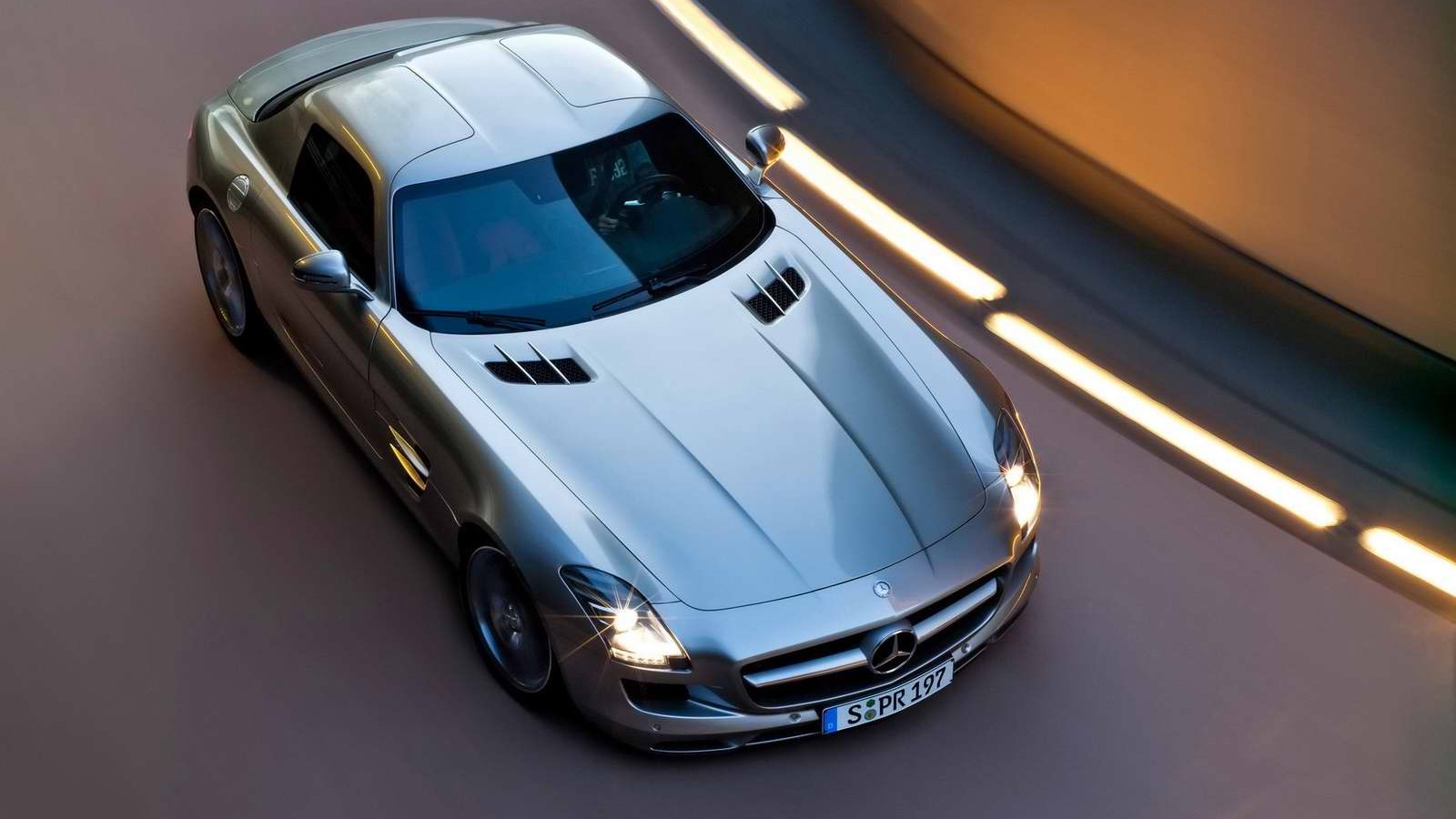 SLS AMGֽ