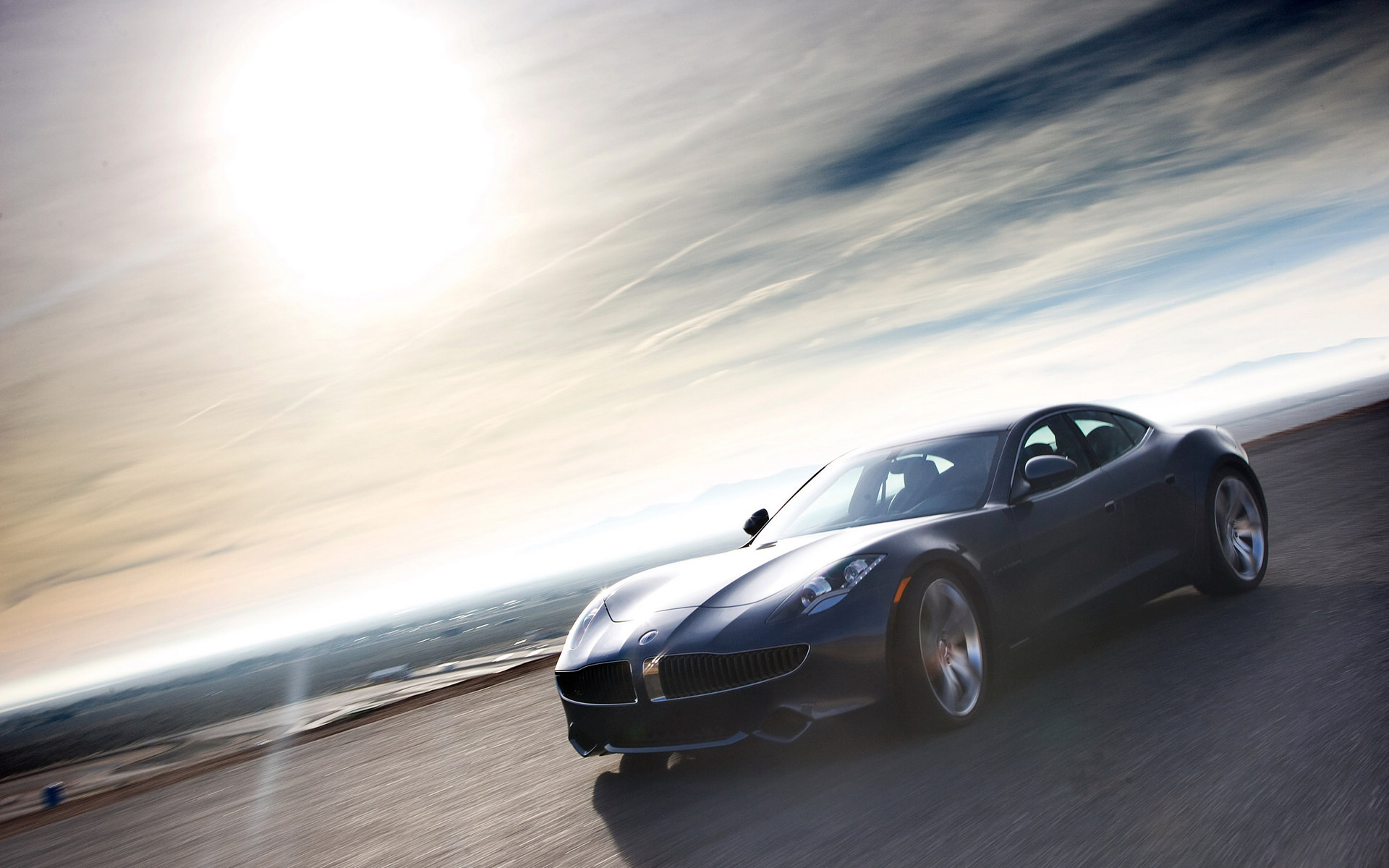 ɫܳFisker Karmaֽ(ͼ1)