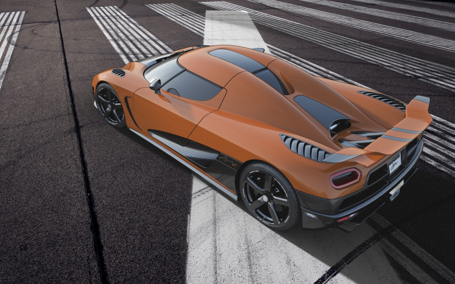 KoenigseggˣܳͼƬԱֽȫ(ͼ7)