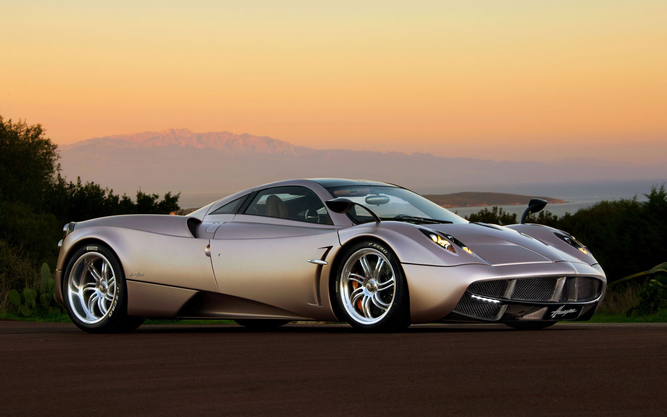 ᣨPagani Automobiliܳ羰ֽ(ͼ3)