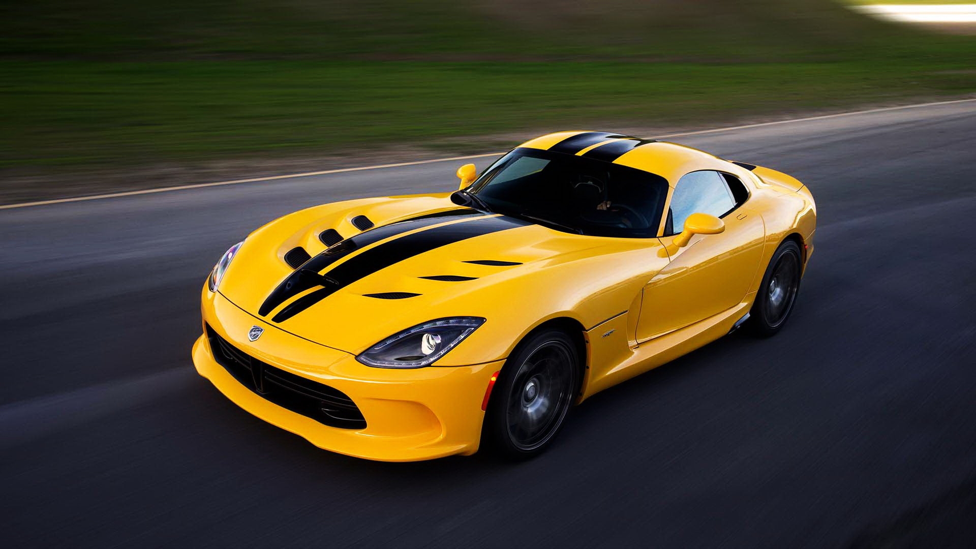 SRT Viper GTSܳ羰ֽ(ͼ1)