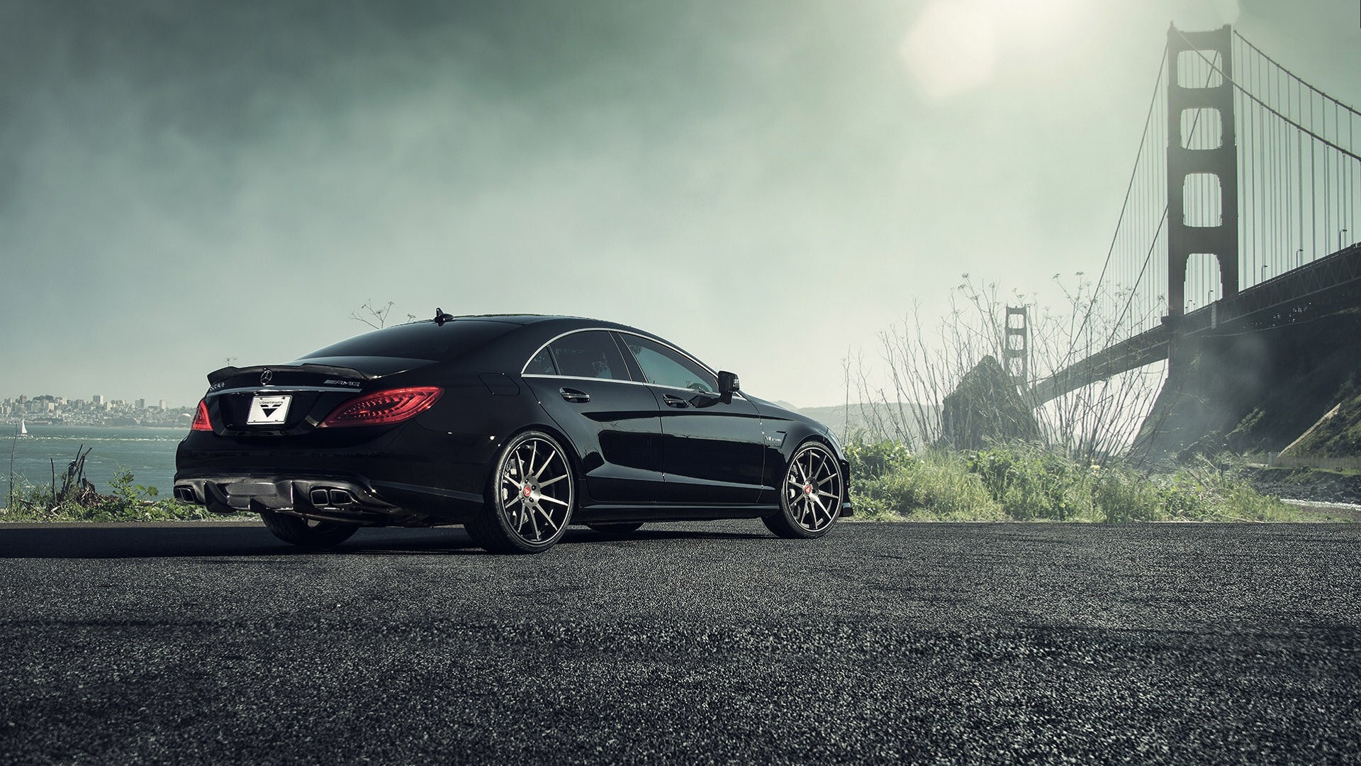 ÷˹-CLS63 AMGֽ(ͼ2)