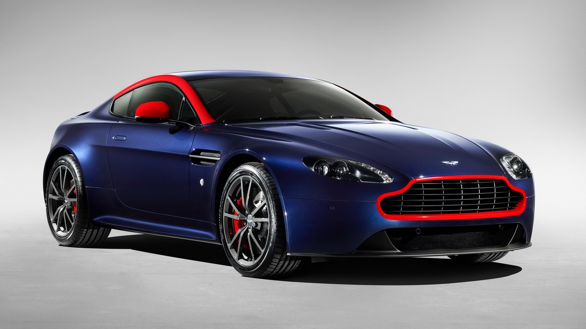 ˹١V8 Vantage N430ֽܳ(ͼ6)