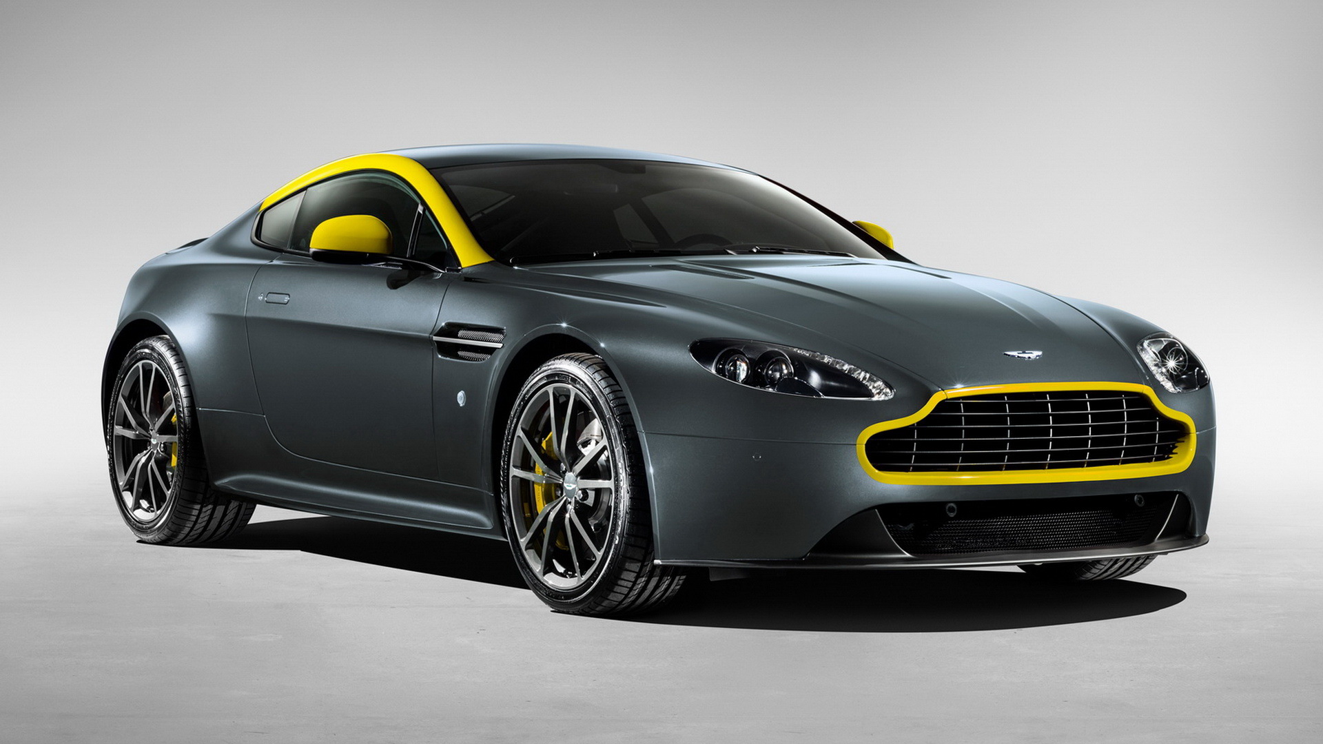 ˹١V8 Vantage N430ܳԱֽȫ(ͼ4)