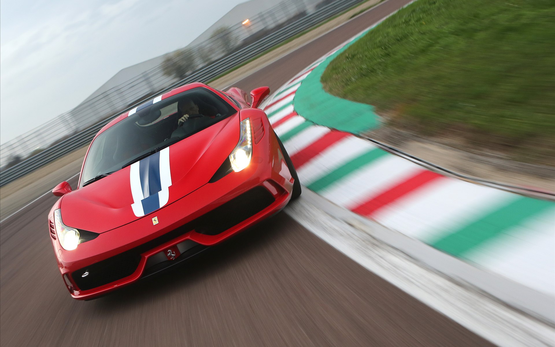  458 SpecialeܳԸֽ(ͼ2)