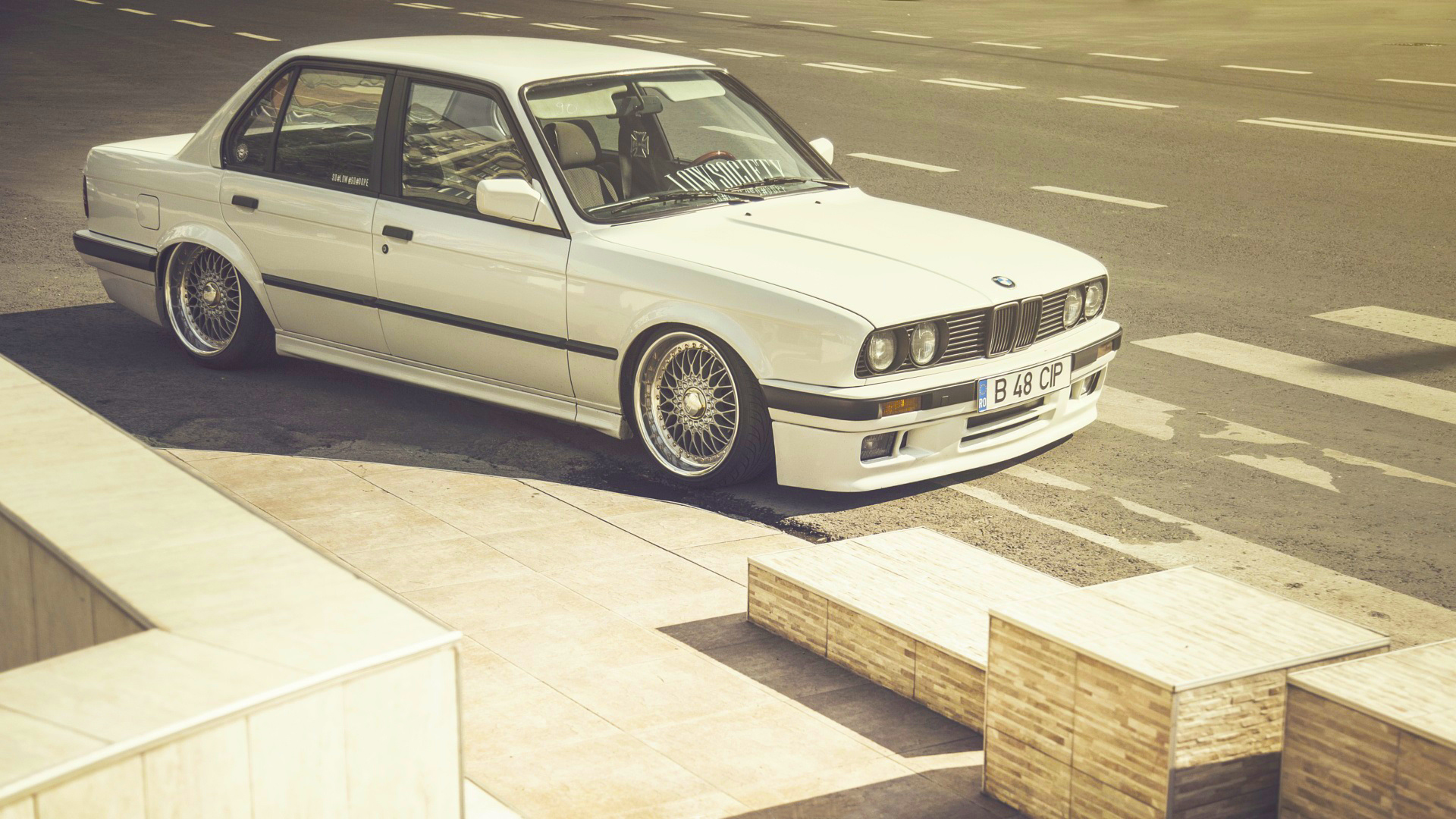 E30 M3ϼֽ(ͼ3)