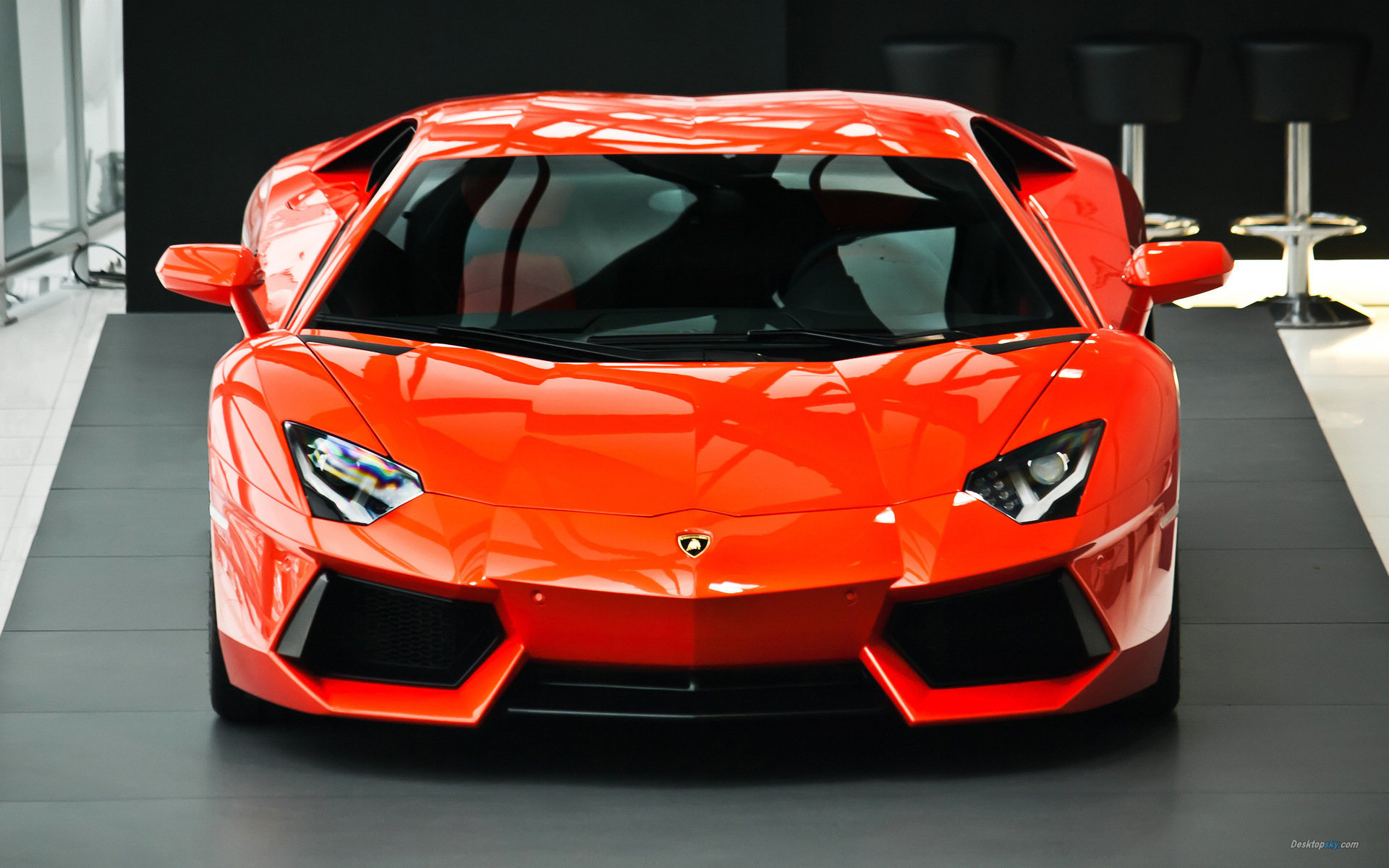 ɫAventadorֽܳ(ͼ12)