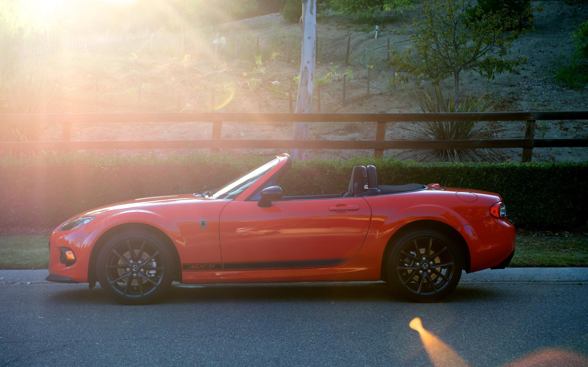 2013ԴMX-5ɫֽ