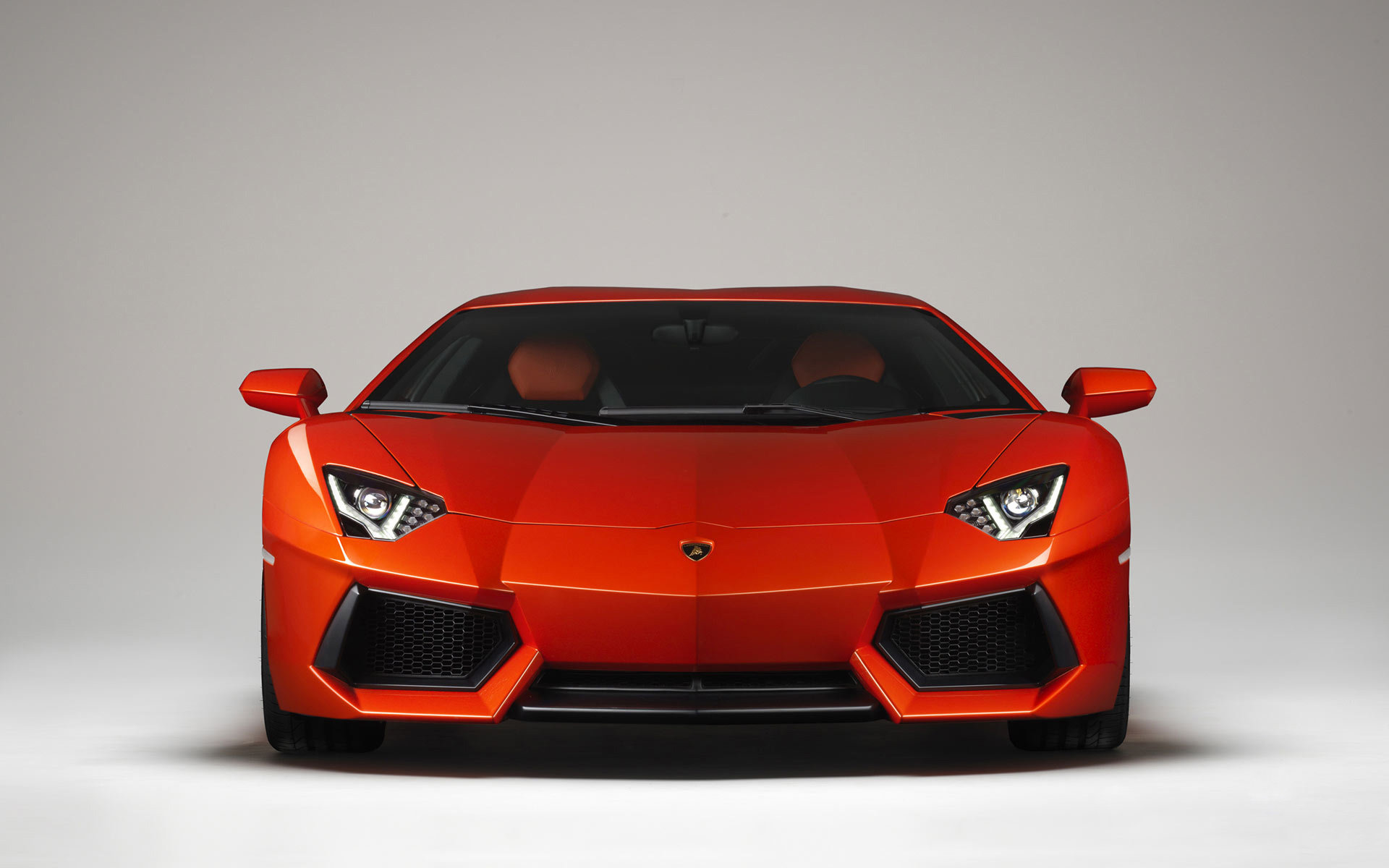 Aventador LP700-4ɫܳԱֽȫ(ͼ2)