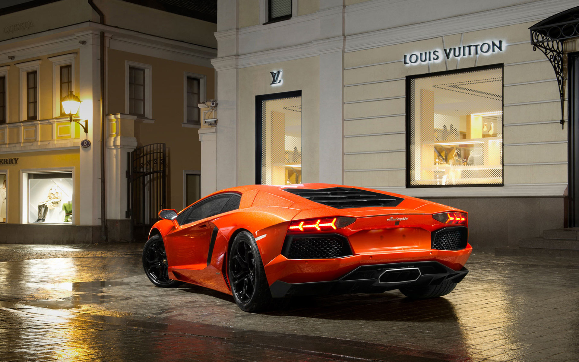 Aventador LP700-4ɫܳԱֽȫ(ͼ5)