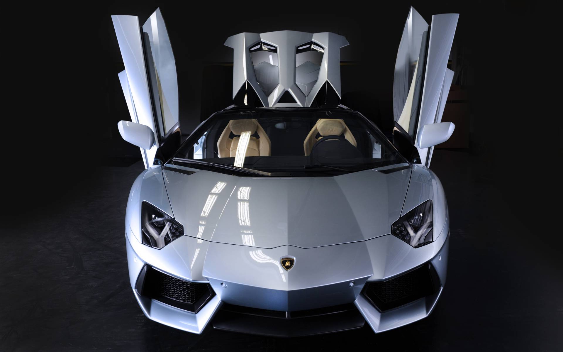 Aventador LP700-4ɫֽܳͼƬȫ(ͼ12)