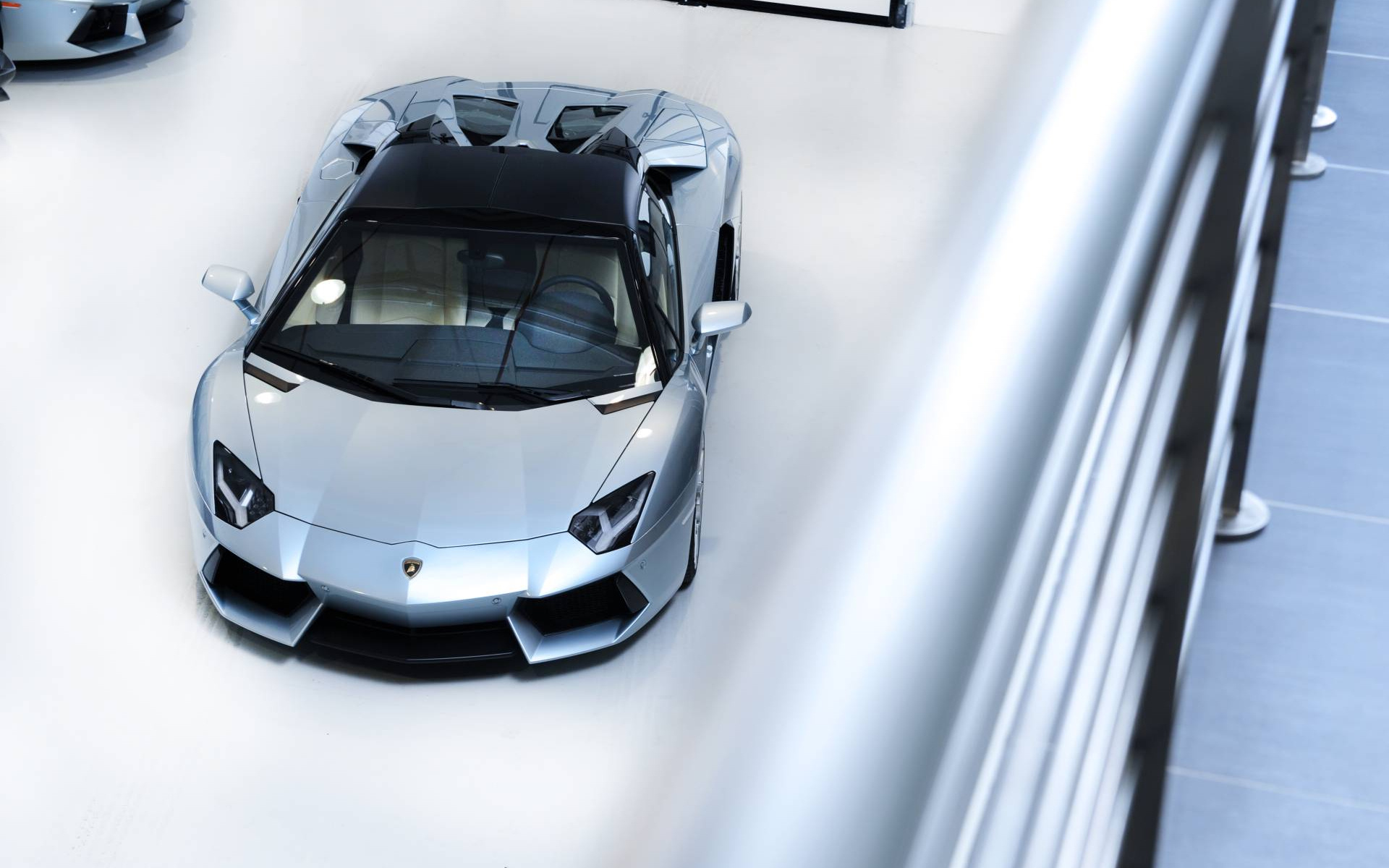 Aventador LP700-4ɫֽܳͼƬȫ(ͼ19)