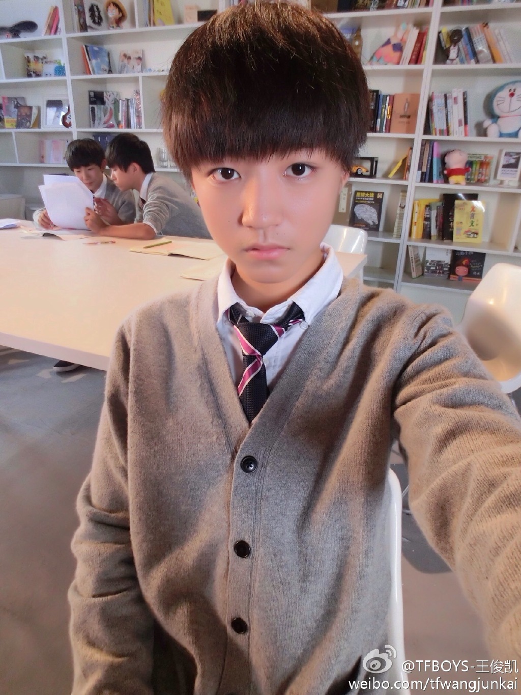 TFBOYSɰѧͼƬ(ͼ4)