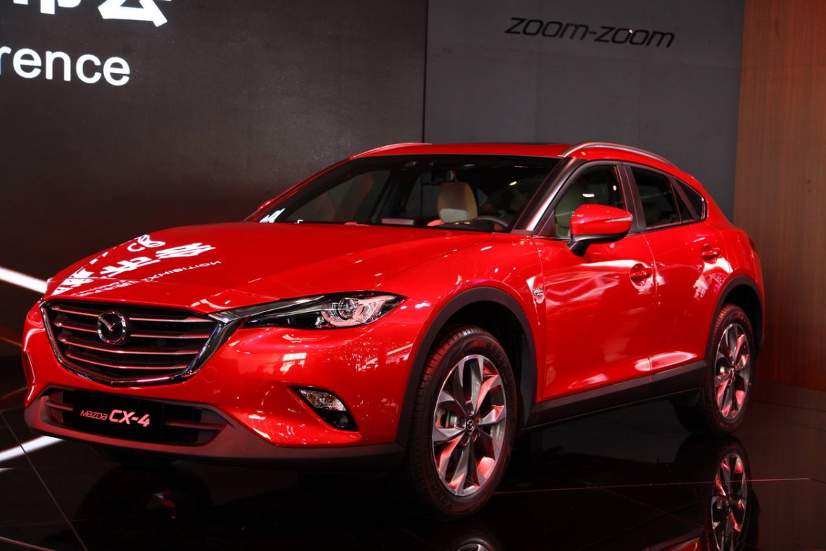 2016չԴCX-4 궯ϬSUV(ͼ1)