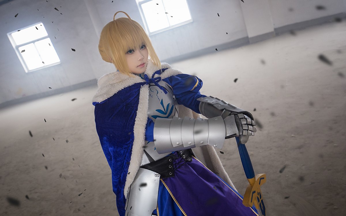 Fate/Stay NightսŮSaberɪͬcosͼƬ