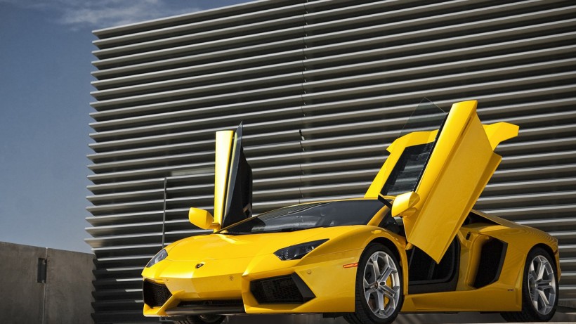 ɫAventador LP700-4ֽܳ(ͼ4)