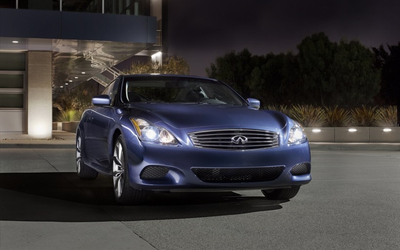 2010ӢG37 Coupeֽ(ͼ1)