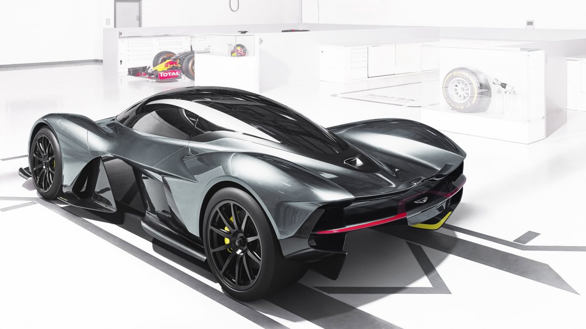 2018 Aston Martin Red Bull AM-RB 001˹(ͼ6)