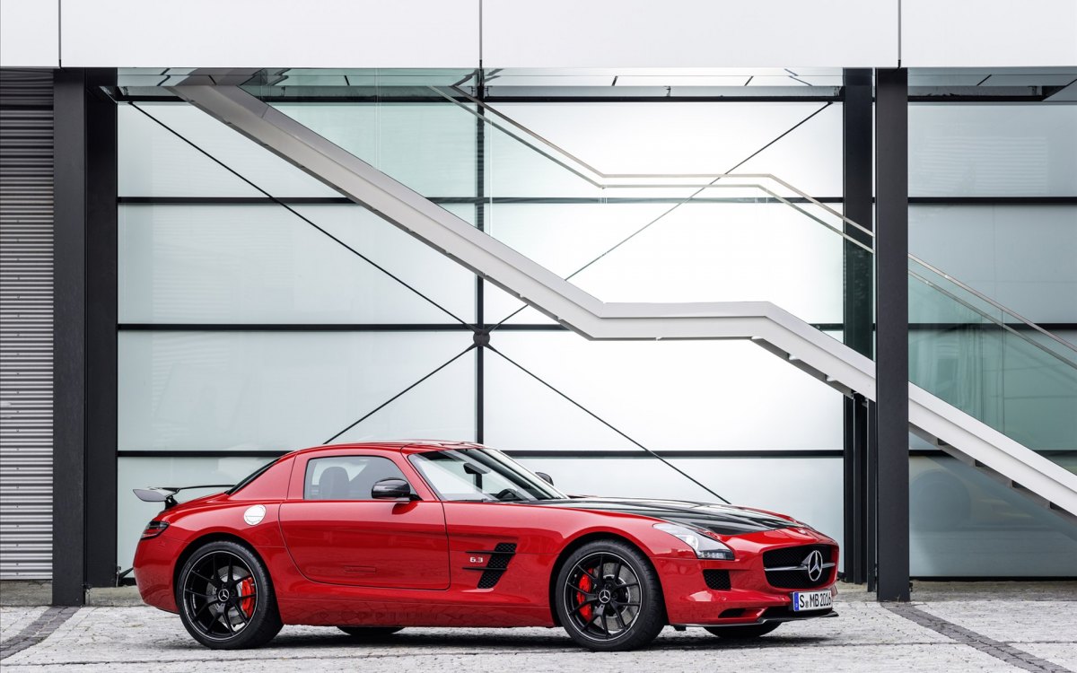 Mercedes-Benz  SLS AMG GTռֽ(ͼ6)