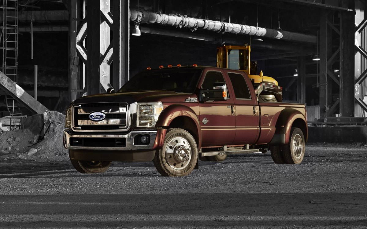 ǿ׳ʮ㸣 F-250 Super Duty ֽ(ͼ10)