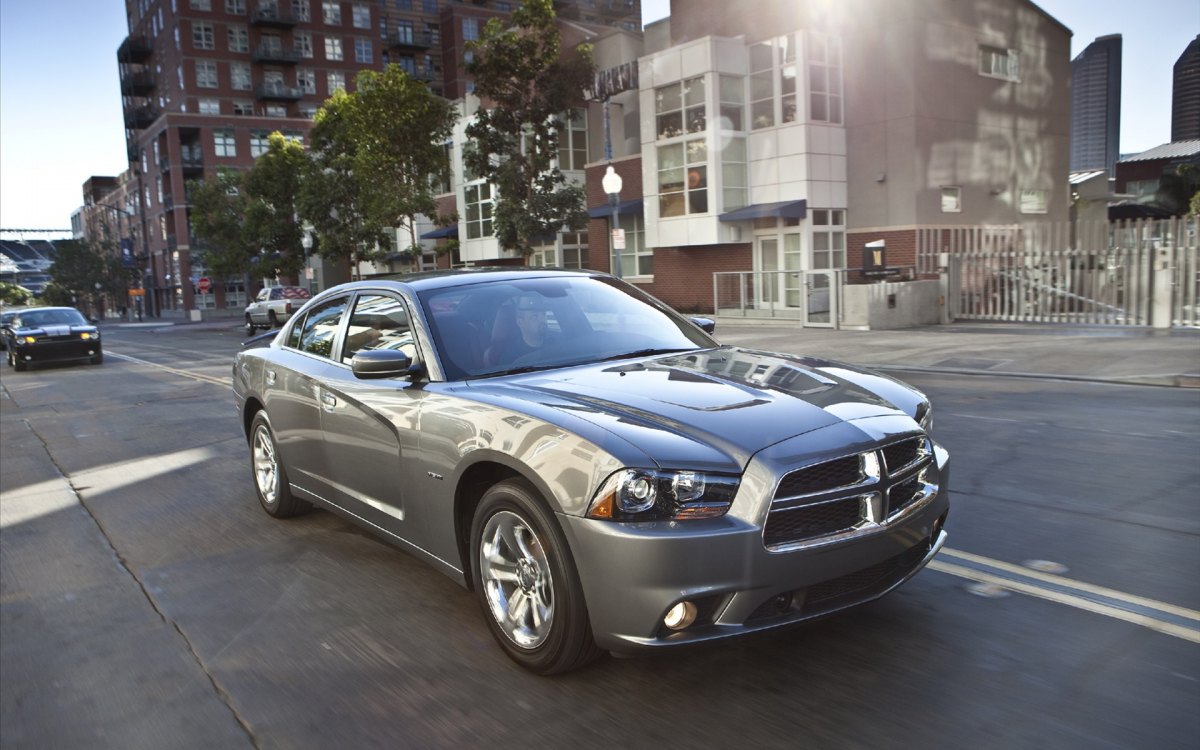 ʽ  Charger RT AWD ֽ(ͼ19)