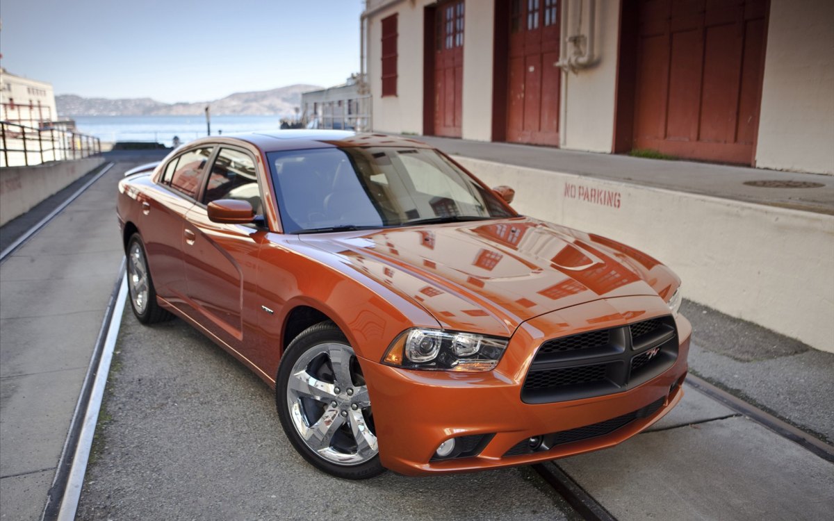 ʽ  Charger RT AWD ֽ(ͼ4)