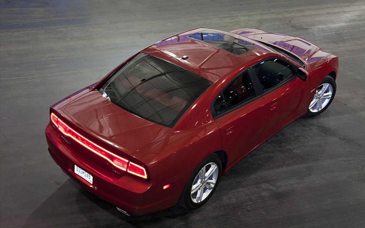 ʽ  Charger RT AWD ֽ(ͼ9)