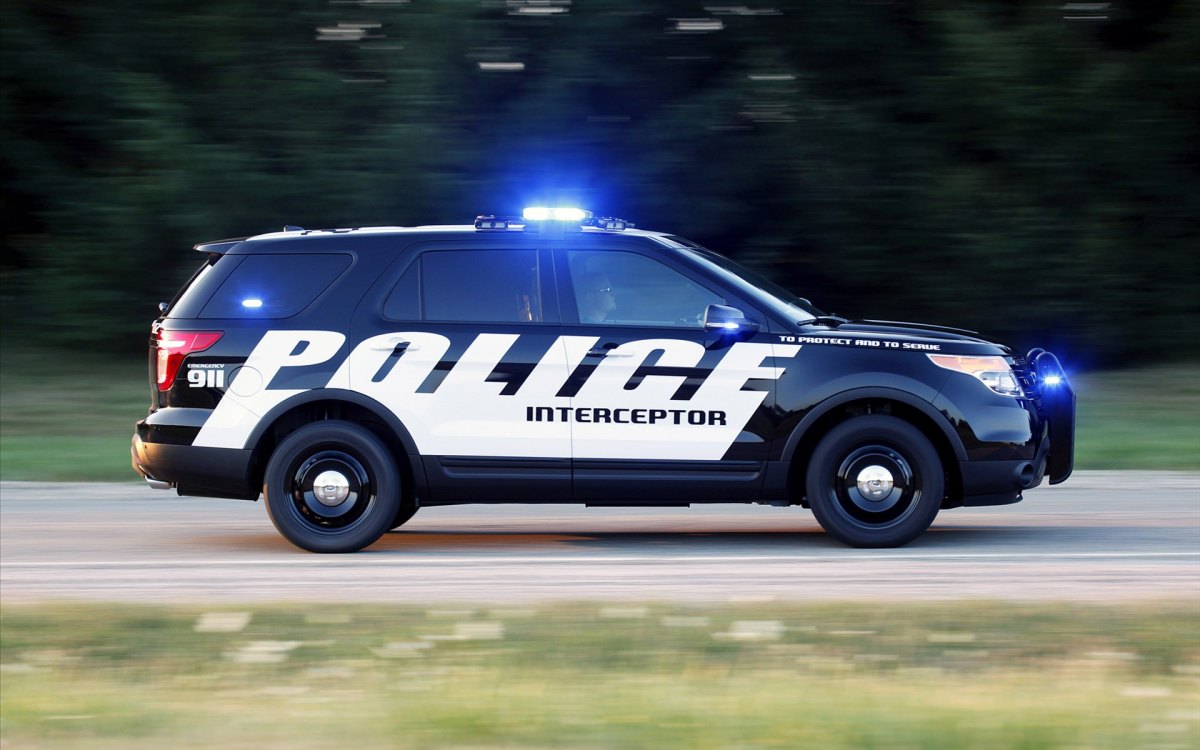 ؾFord Police Interceptor Utility Vehicle ֽ(ͼ2)