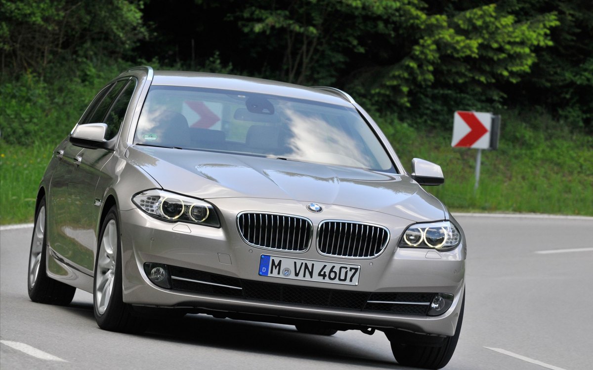 5ϵгBMW 5 Series Touring ֽ