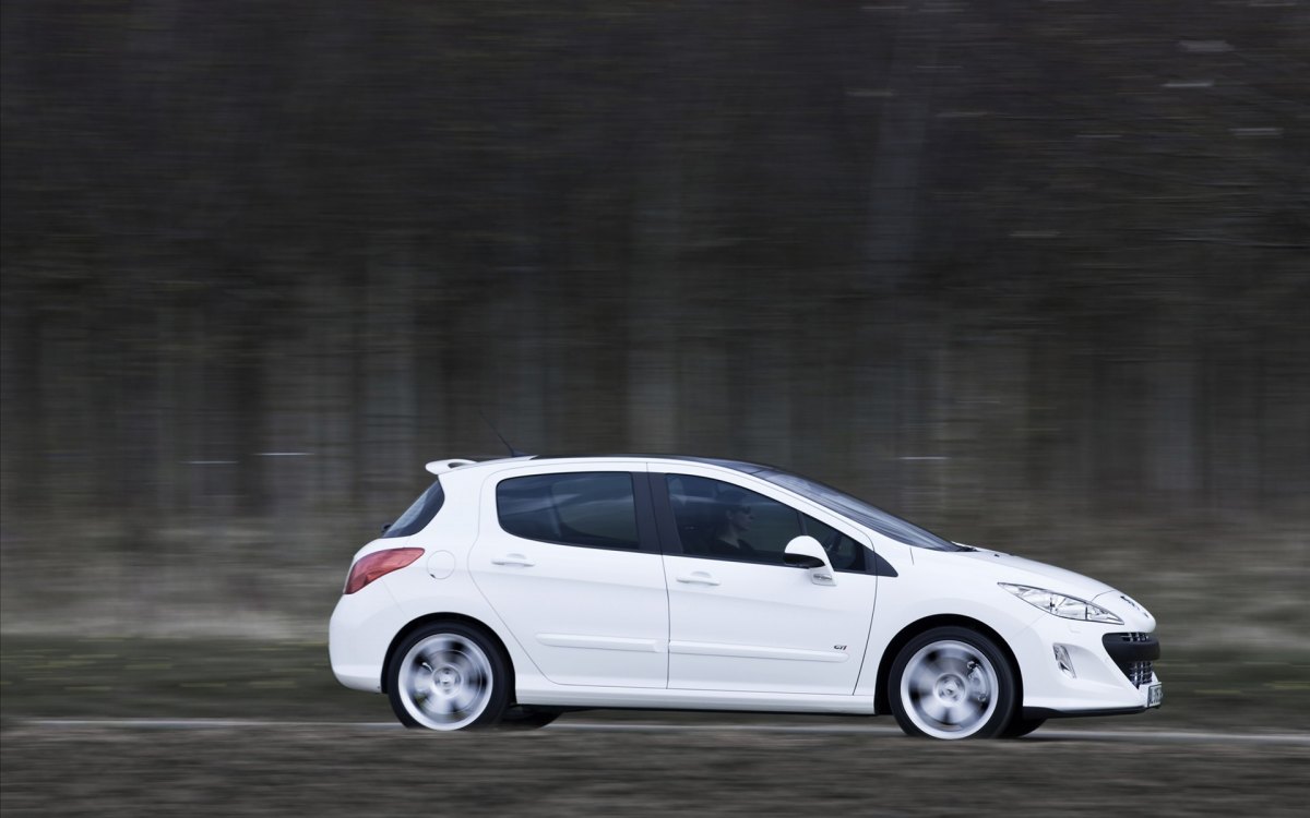 308Peugeot 308 GTi ֽ(ͼ7)