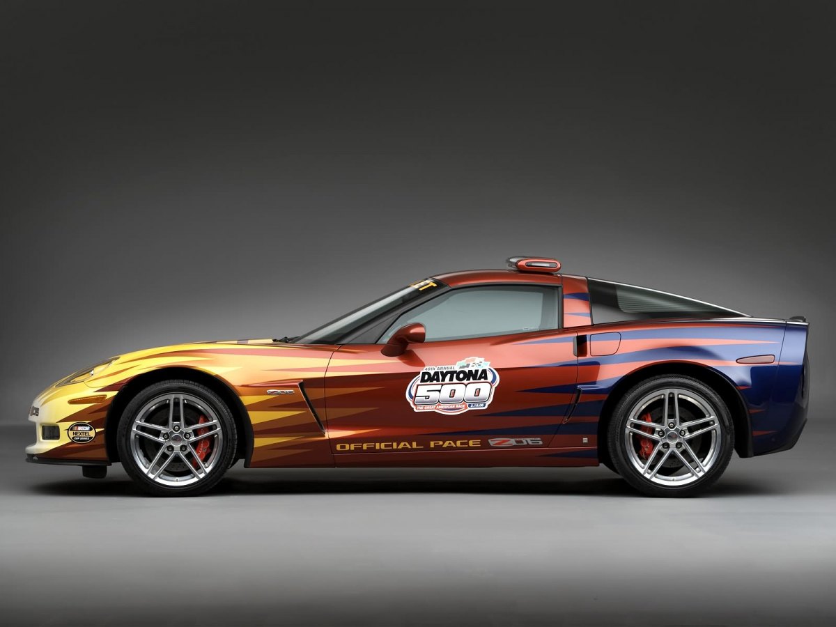 ѩCorvette Z06ֽܳ(ͼ2)