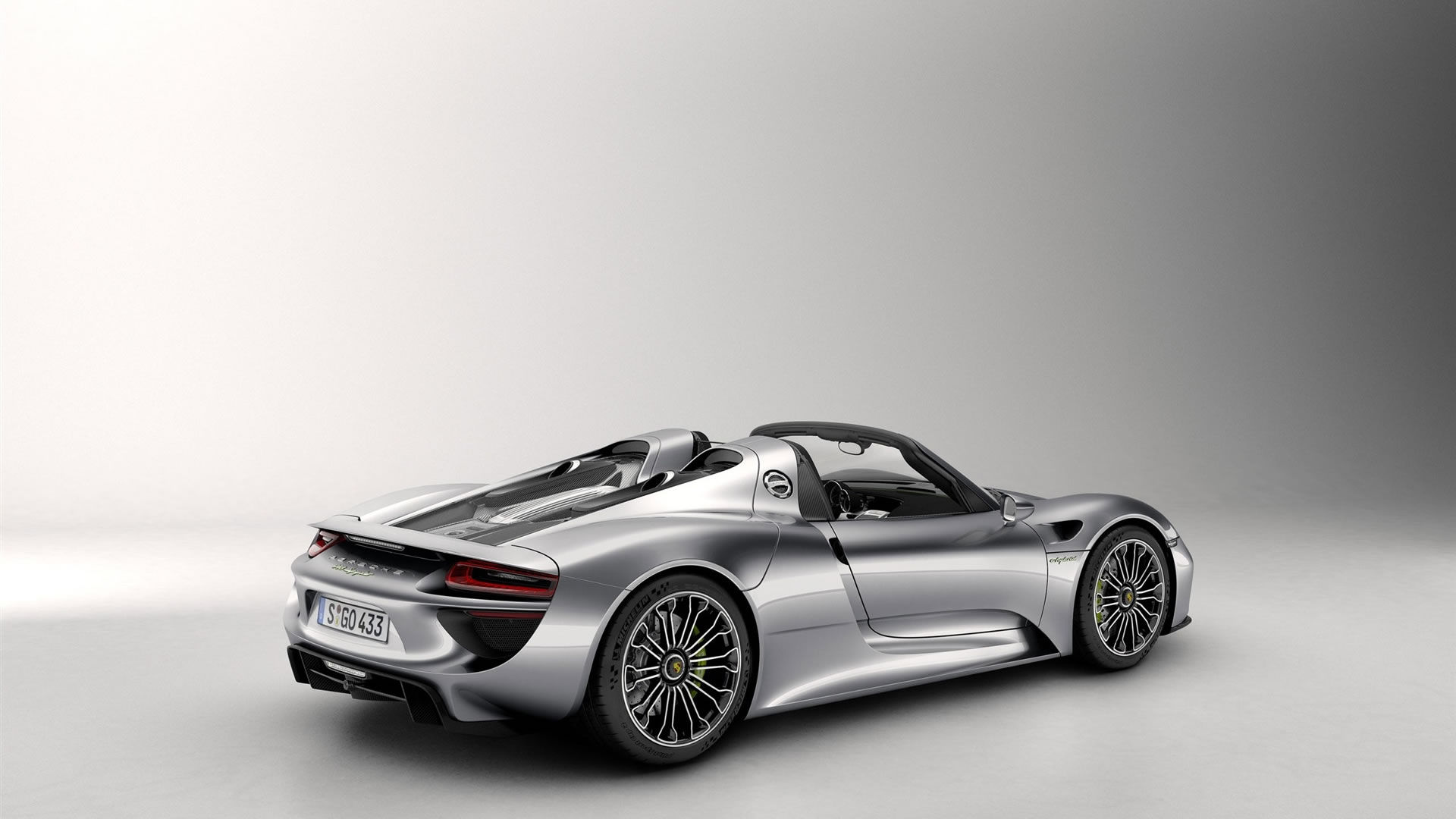 ʱ918SpyderܳԱֽ