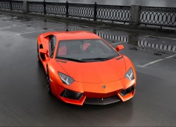 Aventador LP700-4ɫܳԱֽȫ