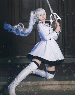 ƷŮʥWeiss Schnee