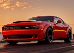 2018ħChallenger SRT Demonֽ