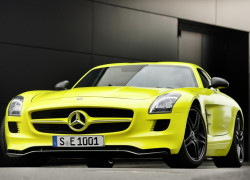 Mercedes Benz۴ܣSLS AMG E-CELL